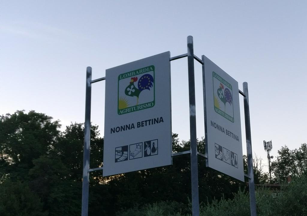 Agriturismo Nonna Bettina Moniga del Garda Zewnętrze zdjęcie